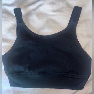 Women's Black Ribbed Sports Bra